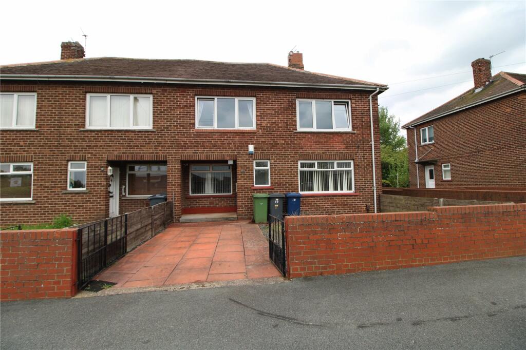 1 bedroom terraced house for sale in Glasgow Road, Jarrow, Tyne and
