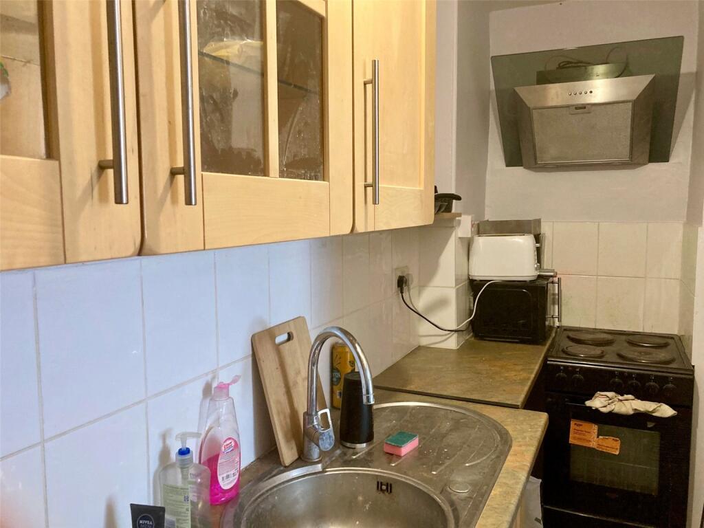 Additional property image - Shields Place, HOUGHTON LE SPRING, Tyne and Wear, DH5