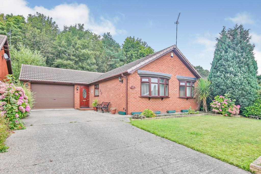 3 bedroom bungalow for sale in The Willows, Barmston, Washington, NE38