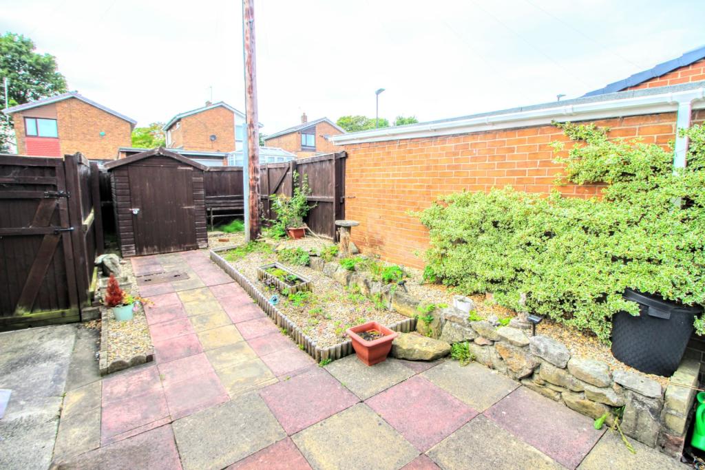 3 bedroom terraced house for sale in Whinway, Washington, Tyne and Wear