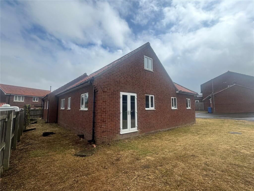 Main image of property: Mount Farm Close, Whitby, North Yorkshire, YO22