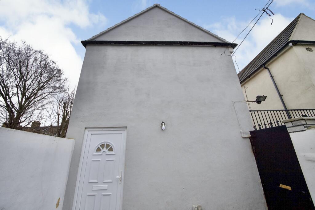 2 bedroom end of terrace house for sale in Outram Road, East Ham