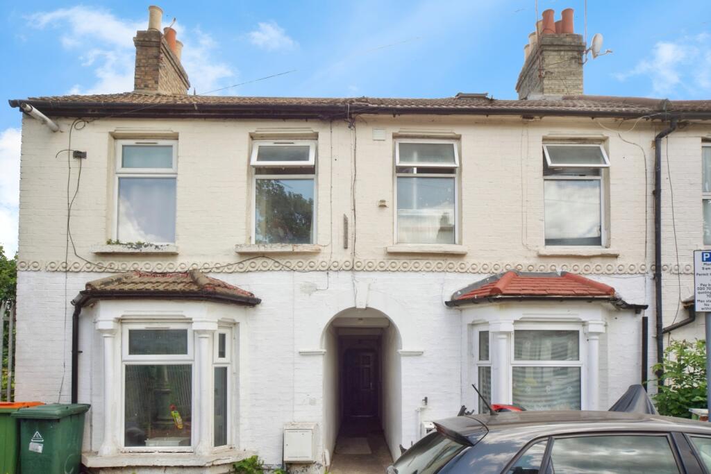 Main image of property: Gloucester Road, Manor Park, London, E12