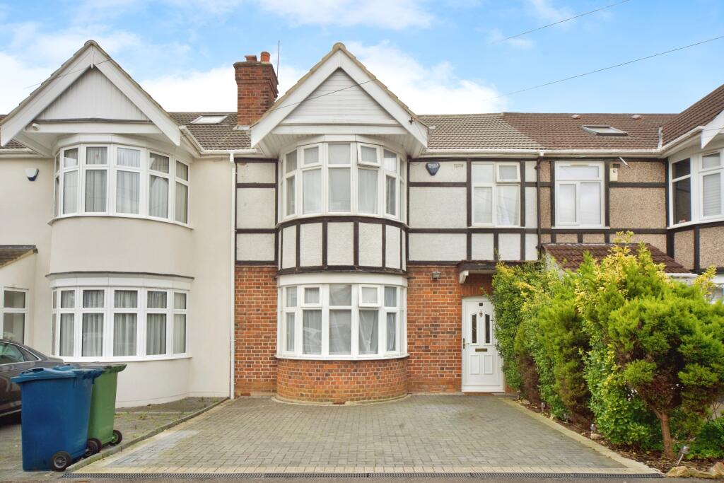 Main image of property: Wykeham Road, Harrow, HA3