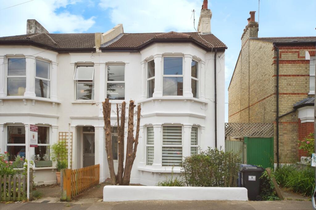 Main image of property: Hexham Road, BARNET, Hertfordshire, EN5