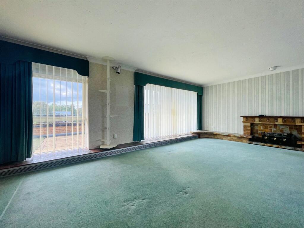 Additional property image - Riverside Drive, Solihull, West Midlands, B91