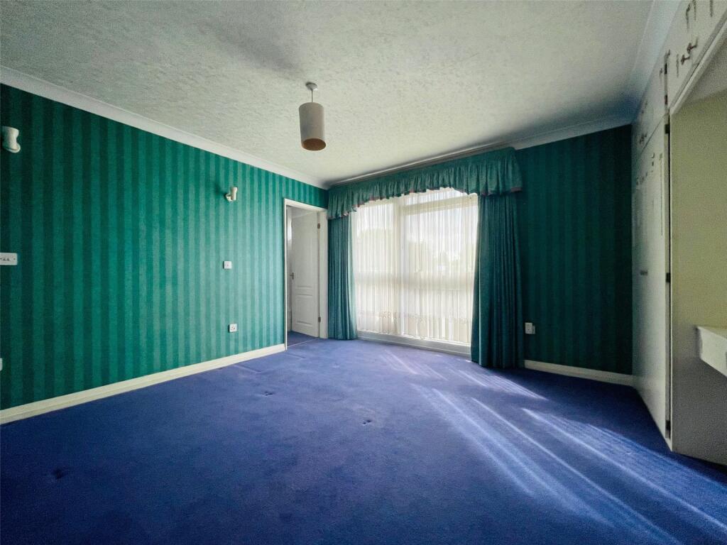 Additional property image - Riverside Drive, Solihull, West Midlands, B91