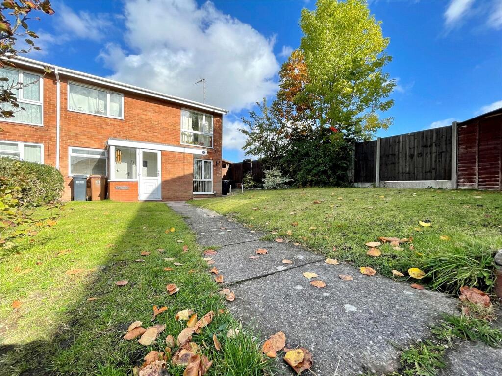 2 bedroom maisonette for sale in Greenland Rise, Solihull, West Midlands, B92