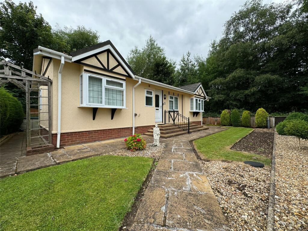 Main image of property: Eaves Green Park, Meriden, Coventry, West Midlands, CV7