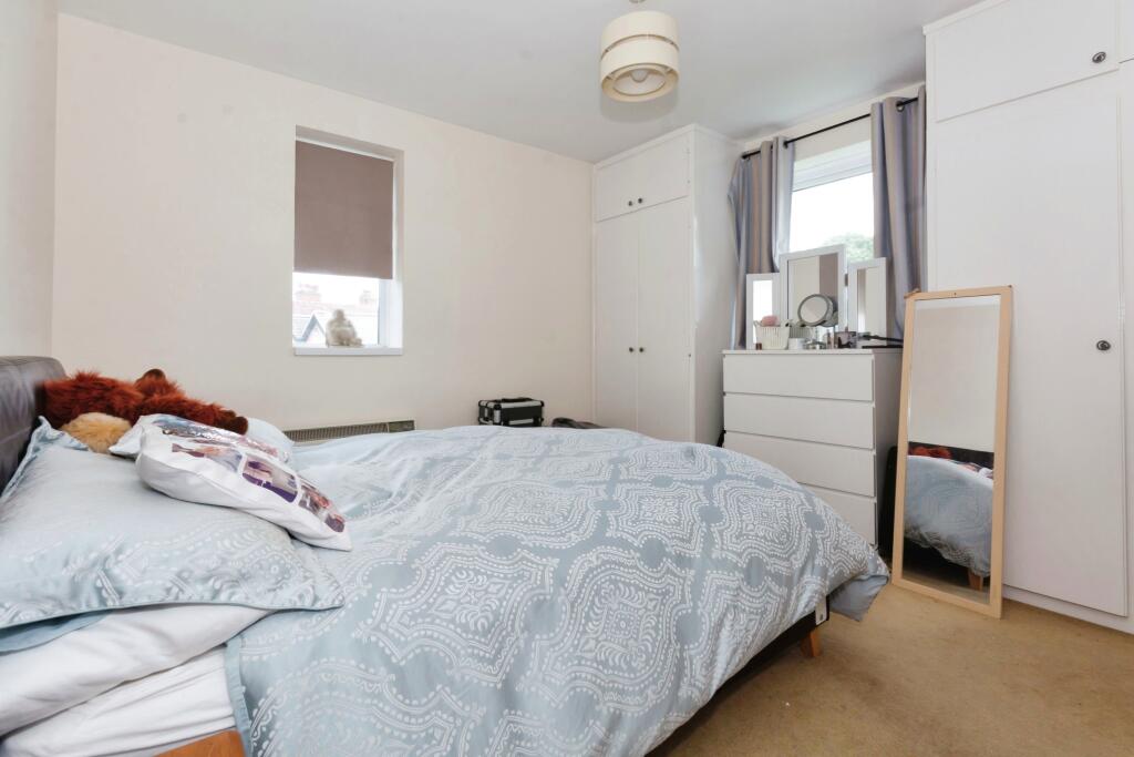 Additional property image - Lode Lane, Solihull, West Midlands, B92