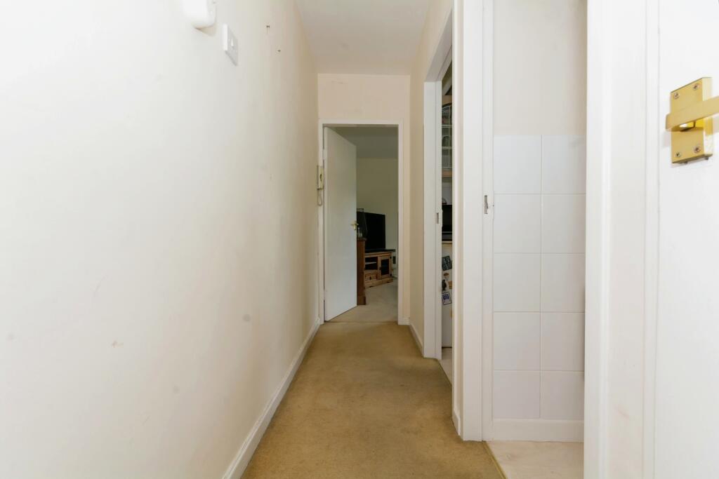 Additional property image - Lode Lane, Solihull, West Midlands, B92