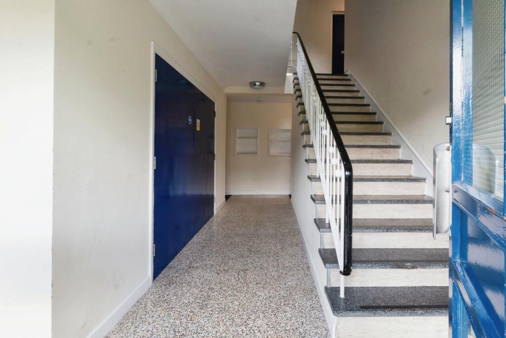 Additional property image - Lode Lane, Solihull, West Midlands, B92