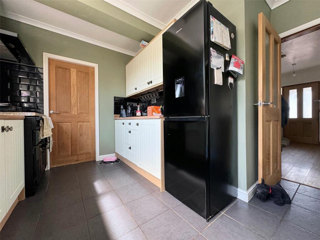 Additional property image - Coverdale Road, Solihull, West Midlands, B92