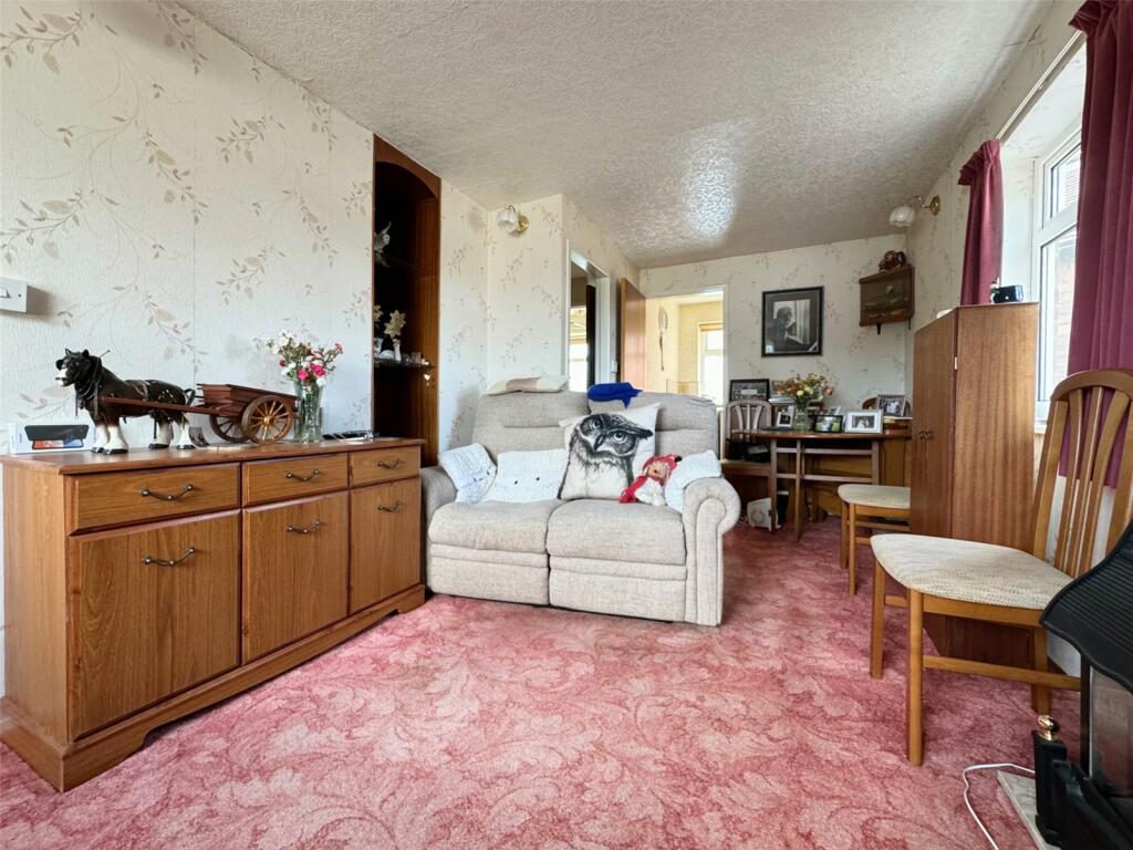 Additional property image - Coverdale Road, Solihull, West Midlands, B92