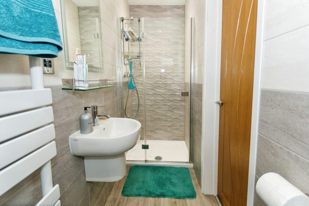 Additional property image - Scott Road, Solihull, West Midlands, B92