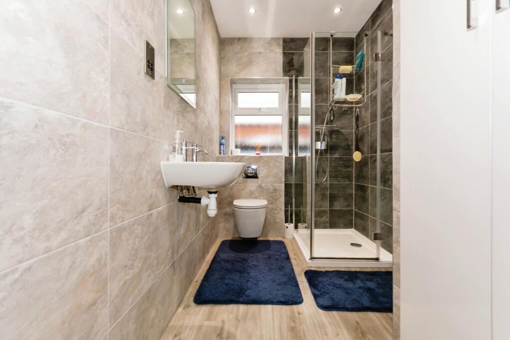 Additional property image - Scott Road, Solihull, West Midlands, B92