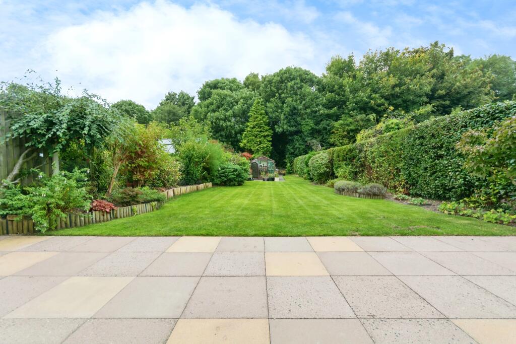 Additional property image - Scott Road, Solihull, West Midlands, B92