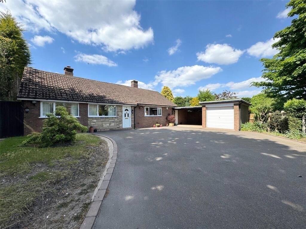 Main image of property: Blossomfield Road, Solihull, West Midlands, B91