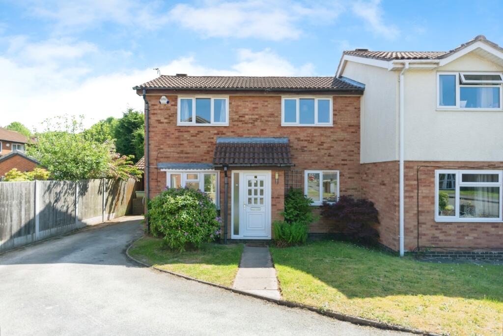 Main image of property: Himbleton Croft, Shirley, Solihull, West Midlands, B90