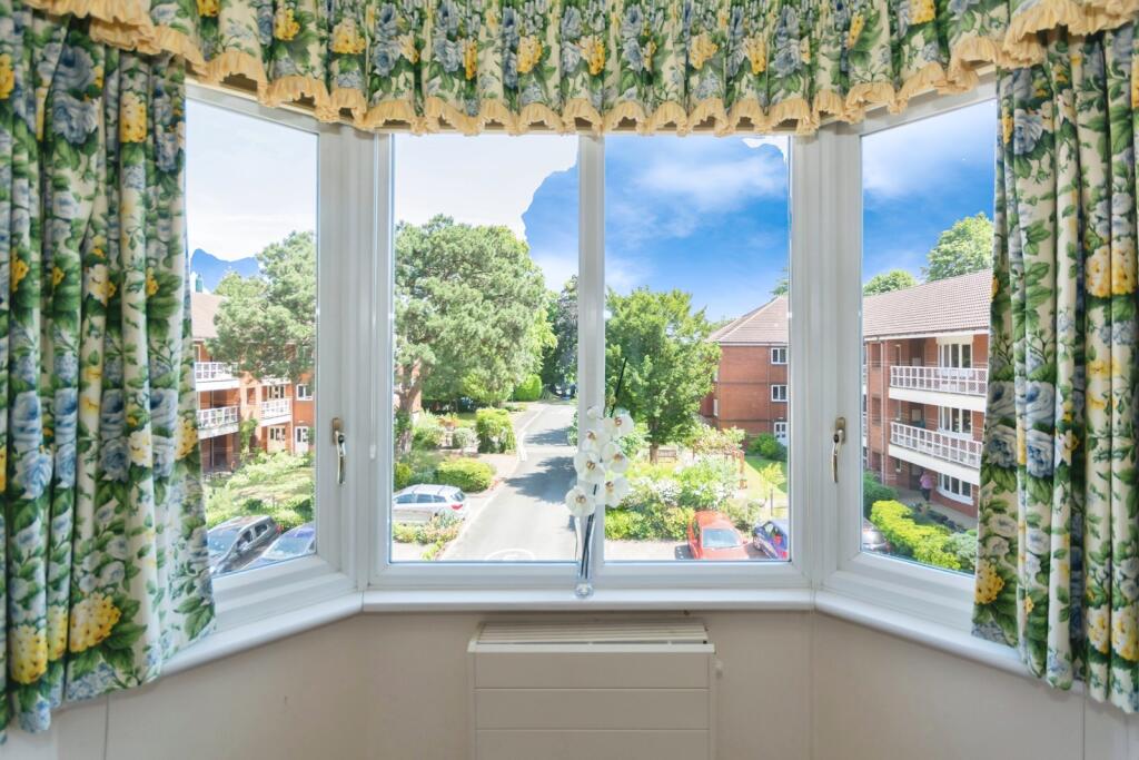 Main image of property: Grange Road, Solihull, West Midlands, B91