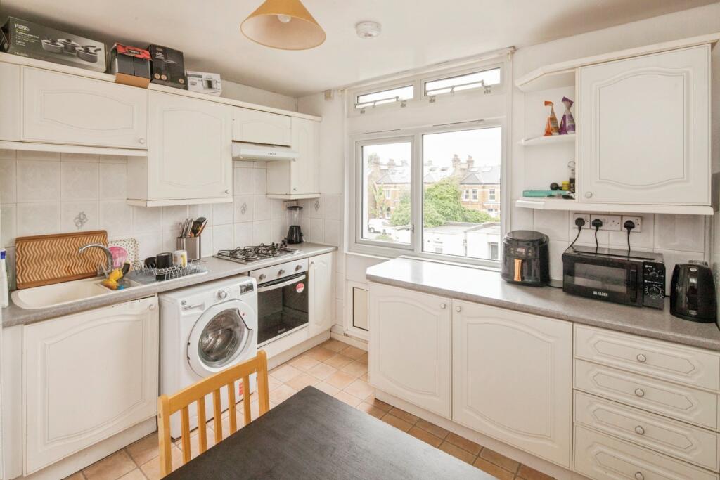 Main image of property: Cedars Road, London, SW4