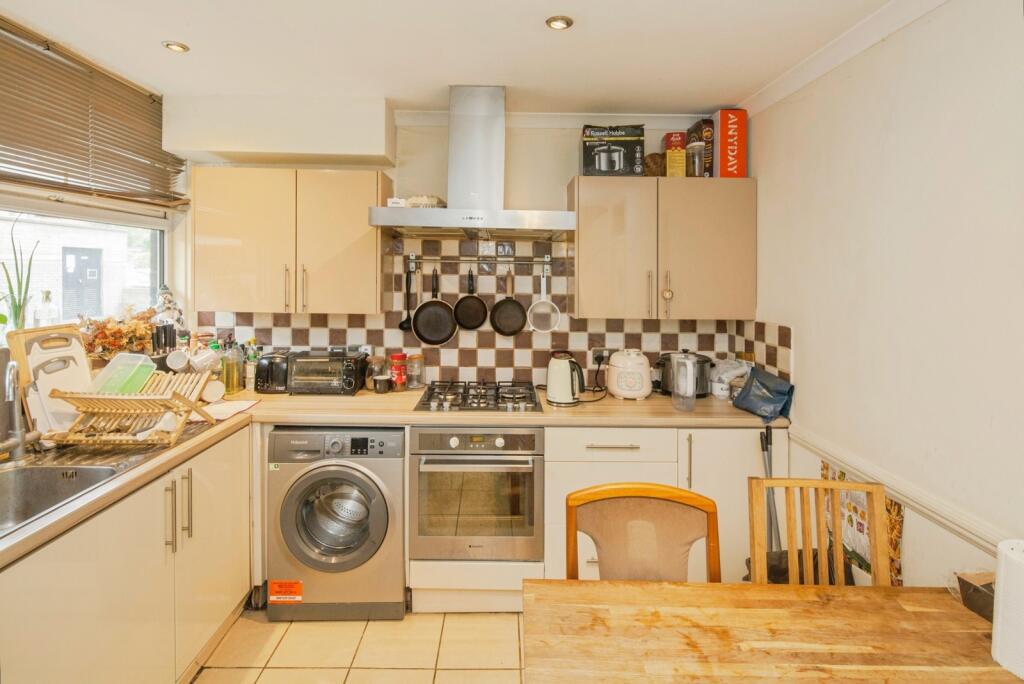 Main image of property: Westbridge Road, Battersea, London, SW11