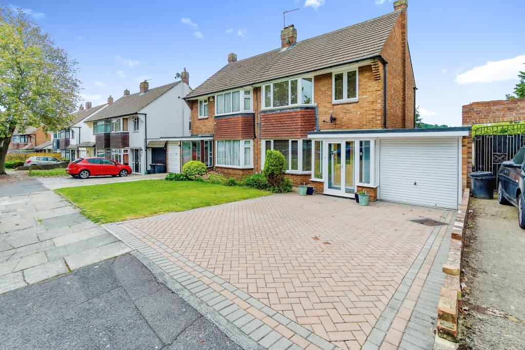 3 bedroom house for sale in Biggin Hill, Westerham, TN16