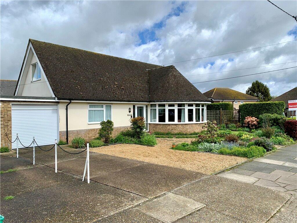4 bedroom bungalow for sale in Haig Road, Biggin Hill, Westerham, TN16