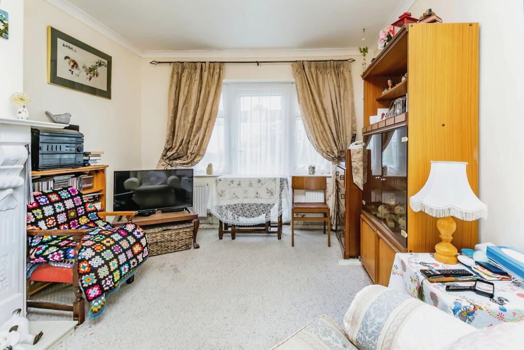Additional property image - Auckland Road, Caterham, Surrey, CR3