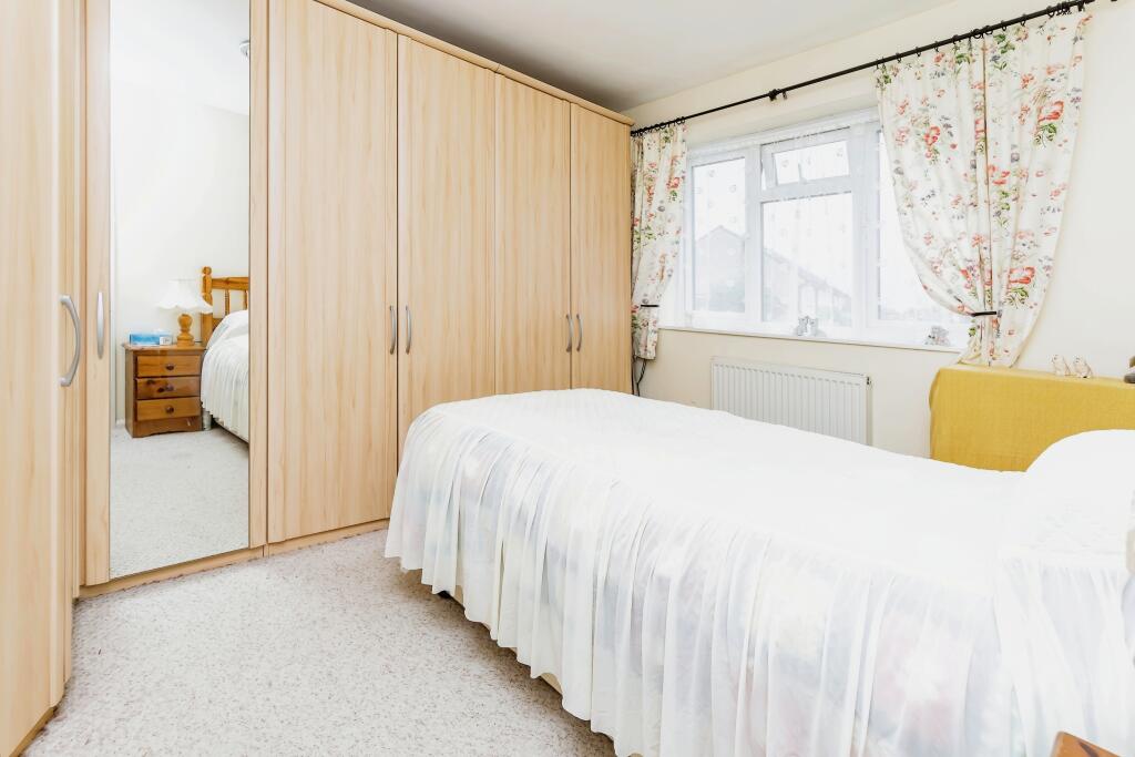 Additional property image - Auckland Road, Caterham, Surrey, CR3