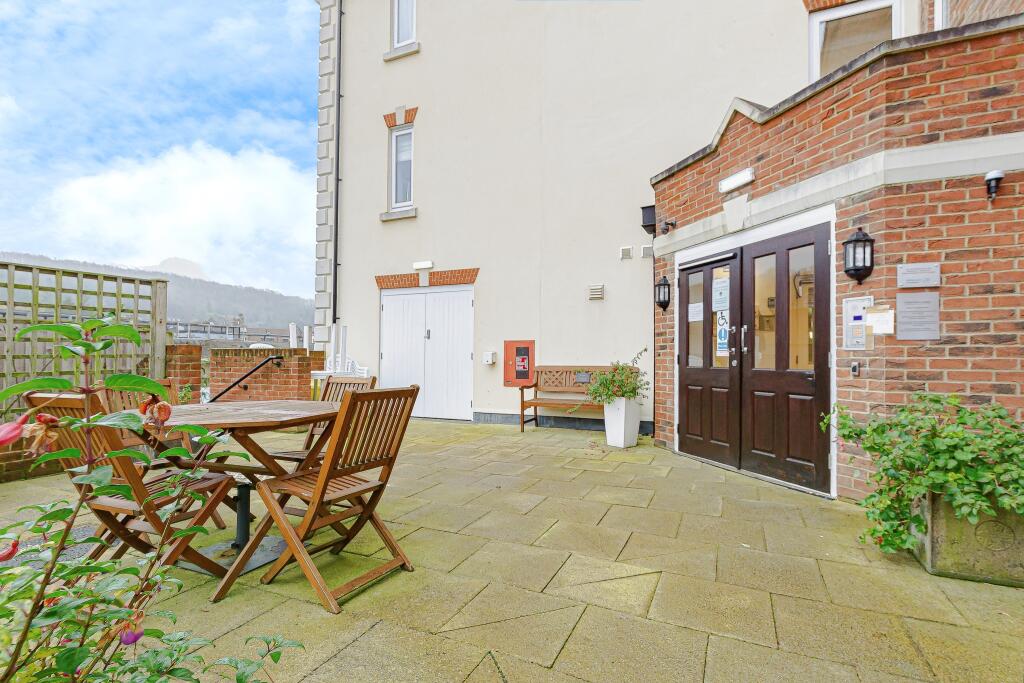 Additional property image - Caterham Lodge, 2 Stafford Road, Caterham, Surrey, CR3