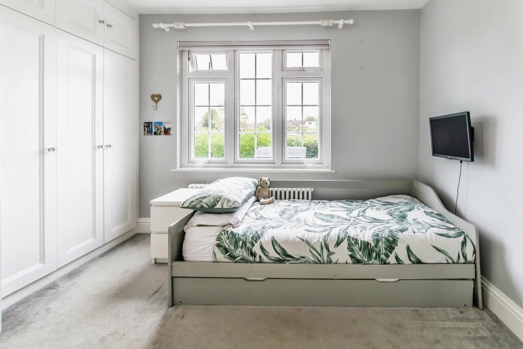 Additional property image - Sunny Rise, Chaldon, Caterham, Surrey, CR3