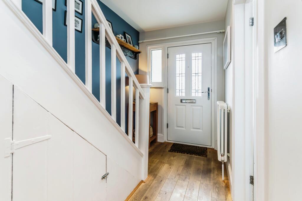 Additional property image - Sunny Rise, Chaldon, Caterham, Surrey, CR3