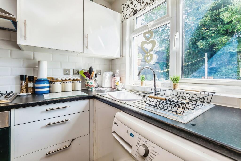 Additional property image - Croydon Road, Caterham, Surrey, CR3