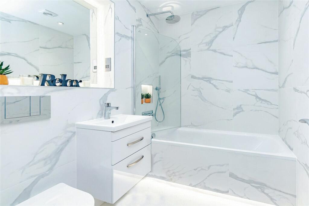 Additional property image - Croydon Road, Caterham, Surrey, CR3