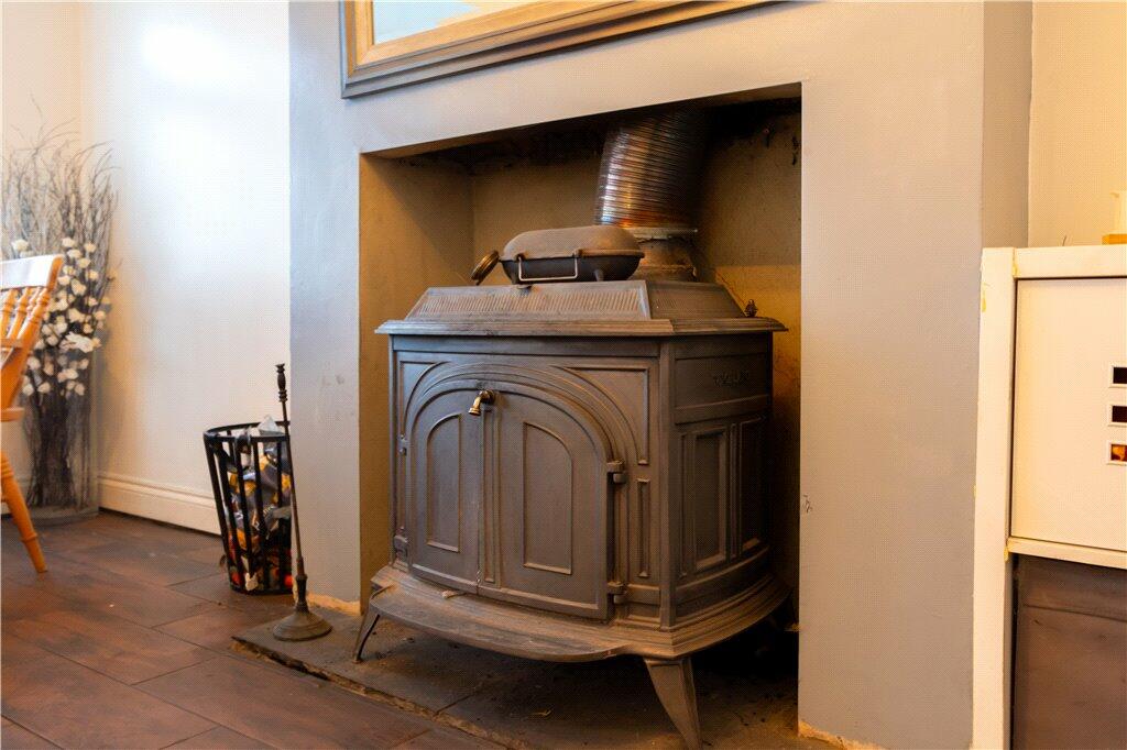 Additional property image - Crewes Lane, Warlingham, Surrey, CR6