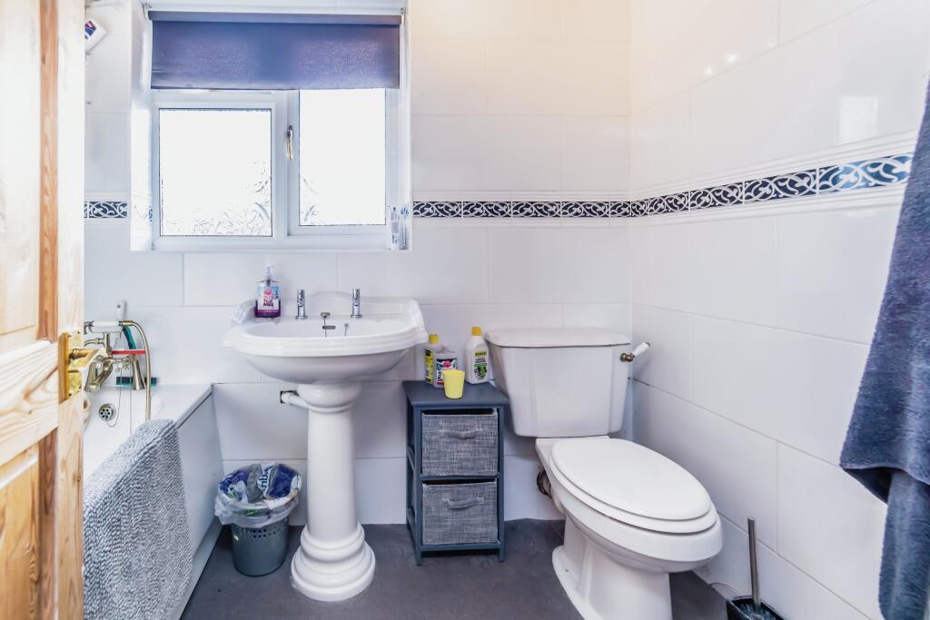 Additional property image - Crewes Lane, Warlingham, Surrey, CR6