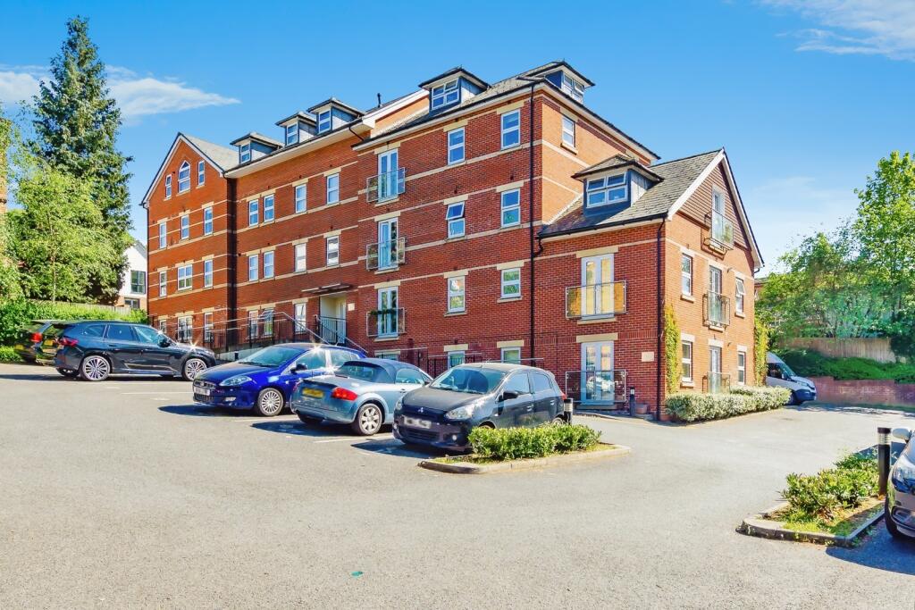 Main image of property: Croydon Road, Caterham, Surrey, CR3
