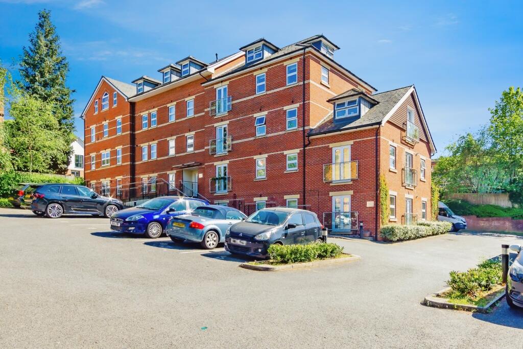 Main image of property: Croydon Road, Caterham, Surrey, CR3