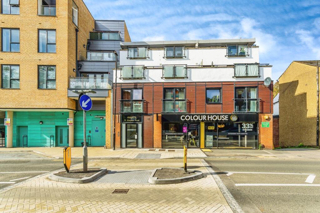 Main image of property: Avante, 71 Croydon Road, Caterham, Surrey, CR3