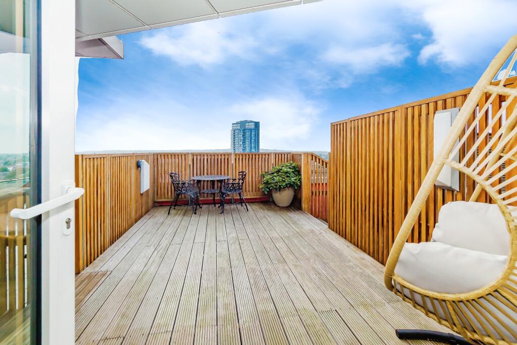 Additional property image - Saffron Central Square, Croydon, CR0