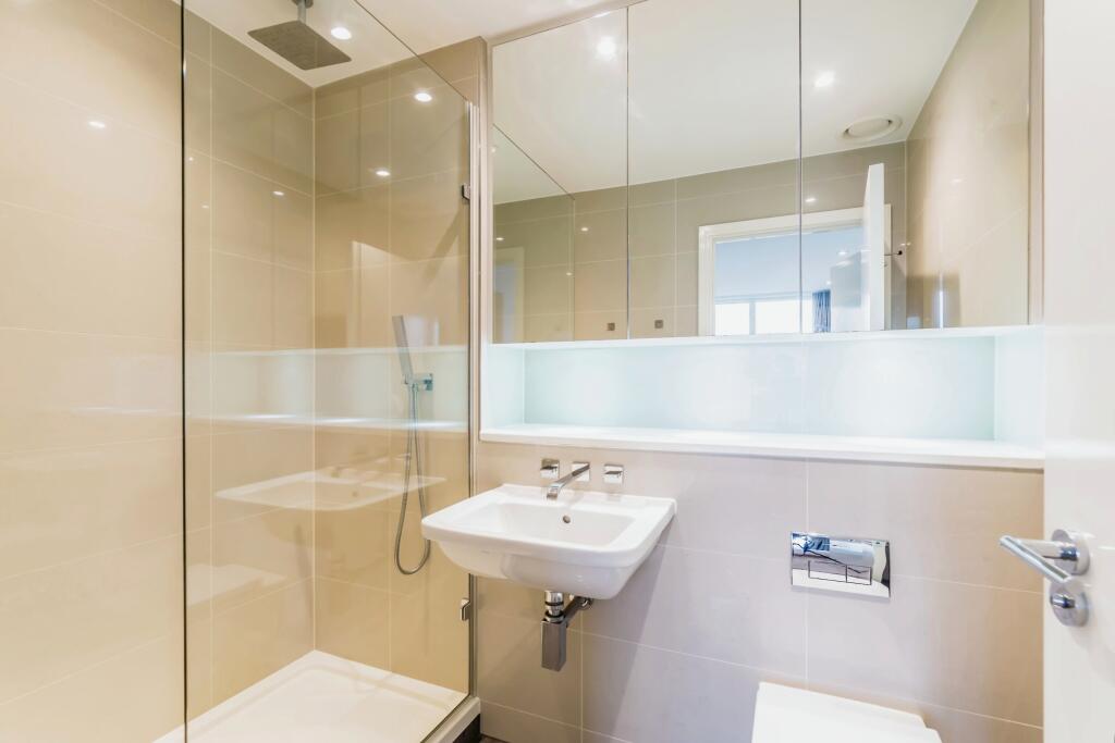 Additional property image - Saffron Central Square, Croydon, CR0