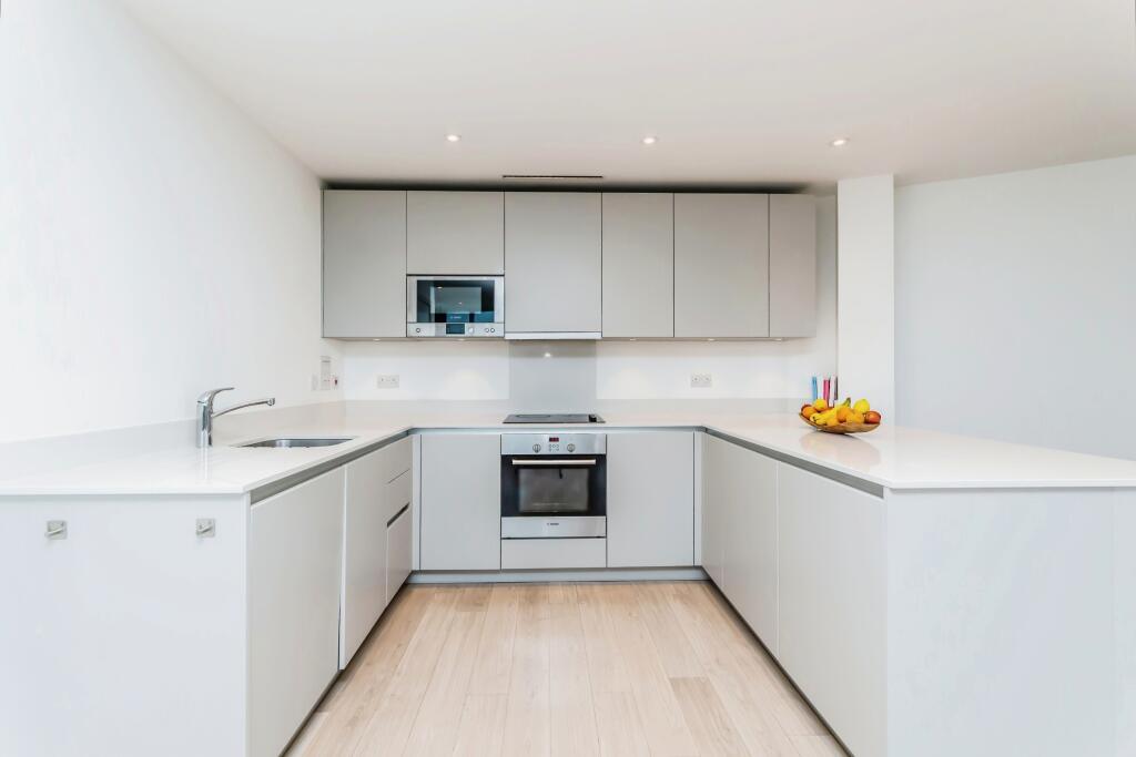 Additional property image - Saffron Central Square, Croydon, CR0