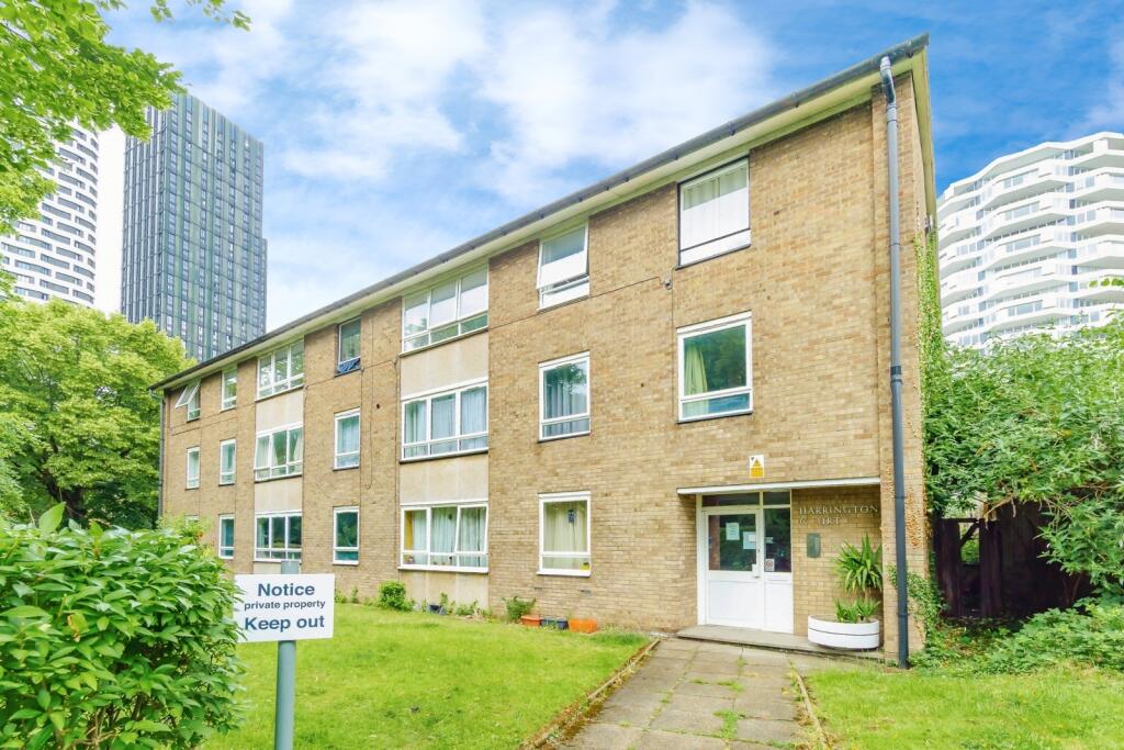 Main image of property: Altyre Road, Croydon, CR0