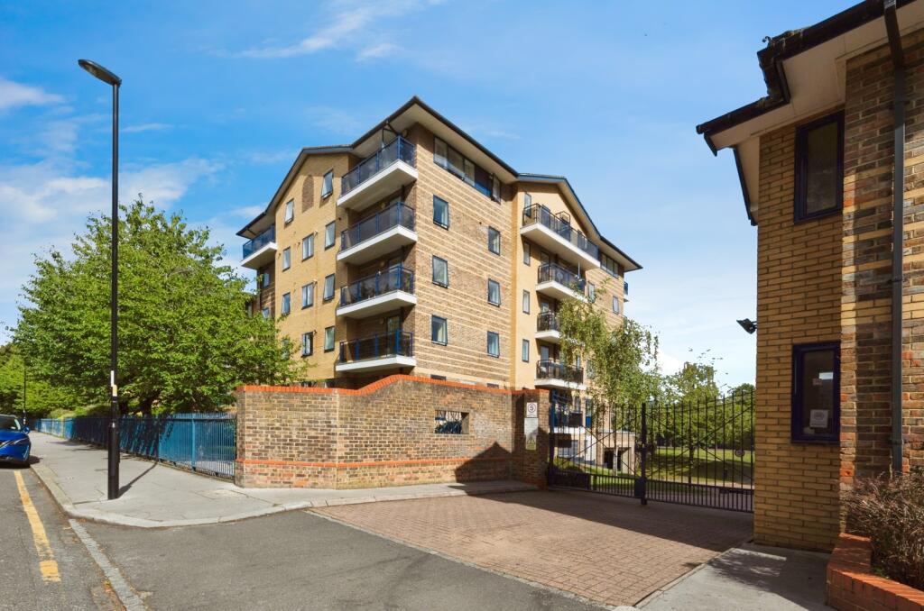 Main image of property: Tavistock Road, Croydon, CR0