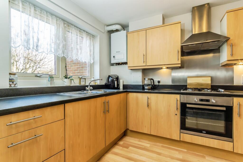 Main image of property: Burway Close, SOUTH CROYDON, Surrey, CR2