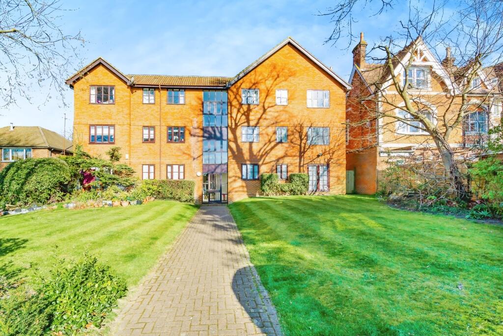 Main image of property: Haling Park Road, South Croydon, CR2