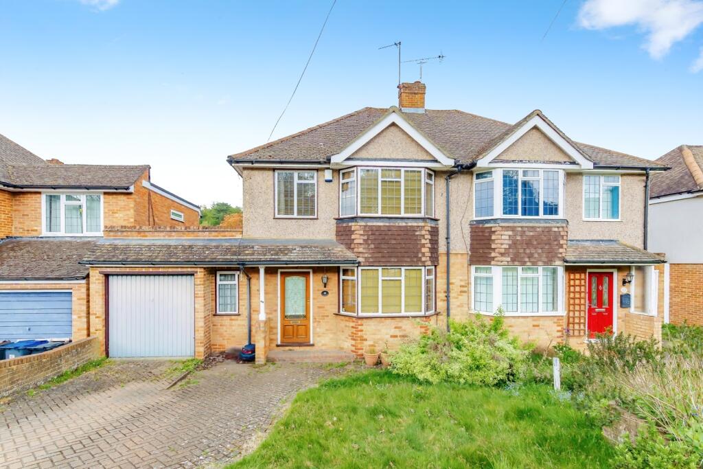 Main image of property: Chestnut Grove, SOUTH CROYDON, Surrey, CR2