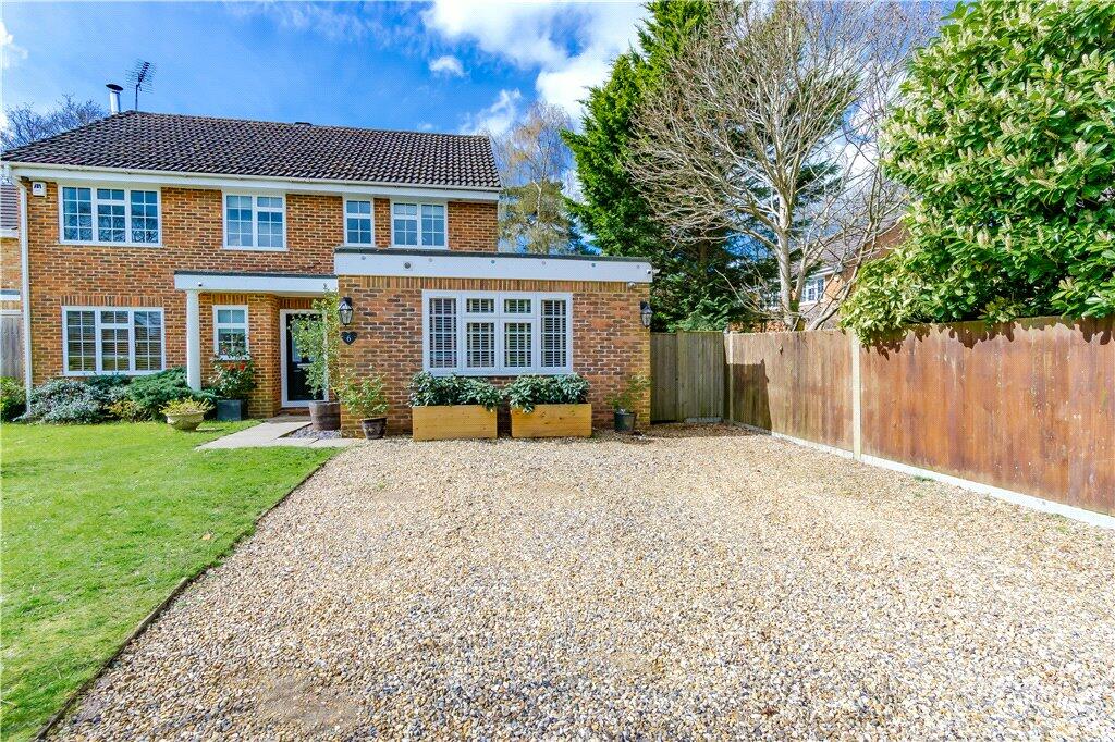 5 bedroom detached house for sale in Parfour Drive, Kenley, CR8