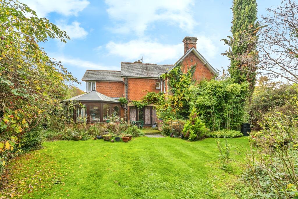 Main image of property: Lower Road, Little Bookham, Leatherhead, Surrey, KT23
